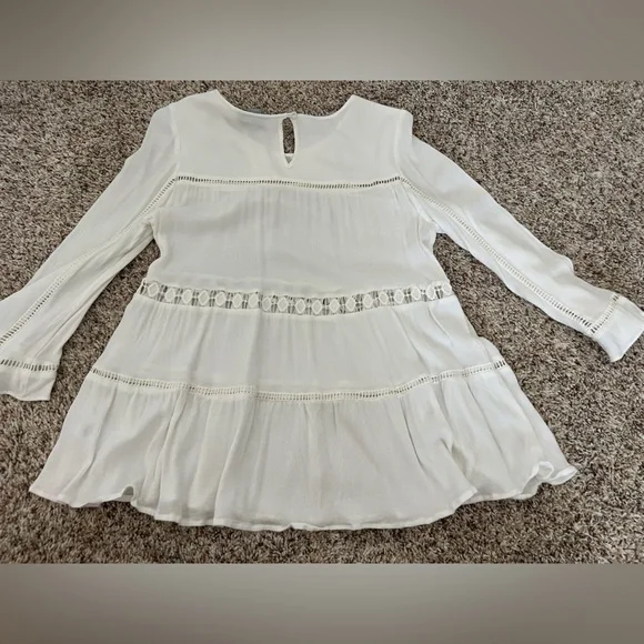 Maeve Anthropologie Ivory Pleated Blouse small - Picture 5 of 6